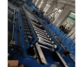 模压桥架成型设备